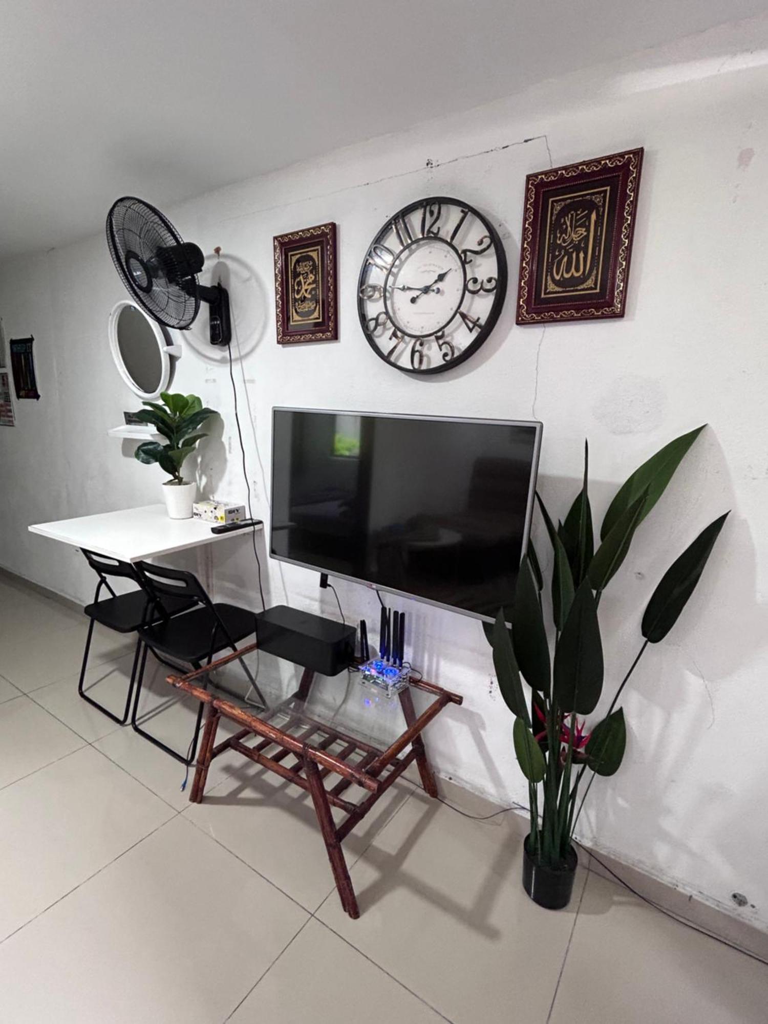 Nadrah Cottage Bayan Lepas Exteriör bild