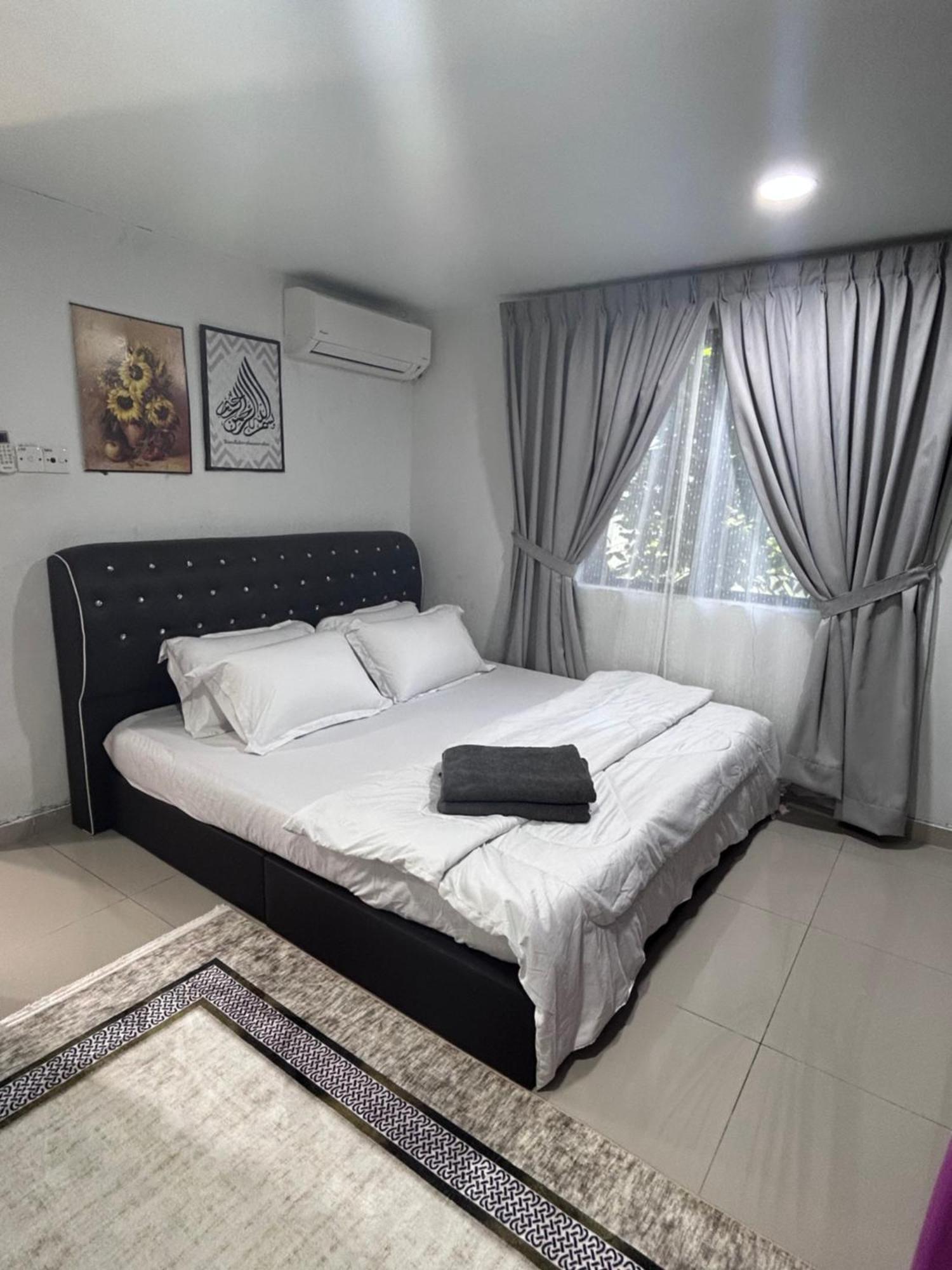 Nadrah Cottage Bayan Lepas Exteriör bild